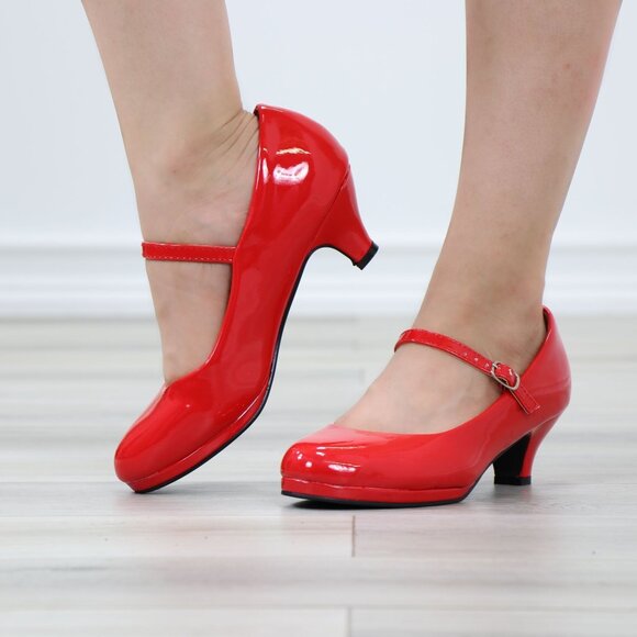 Red Patent Rockabilly Vintage Style Round Toe Kitten Low Heel Shoes - Picture 1 of 12